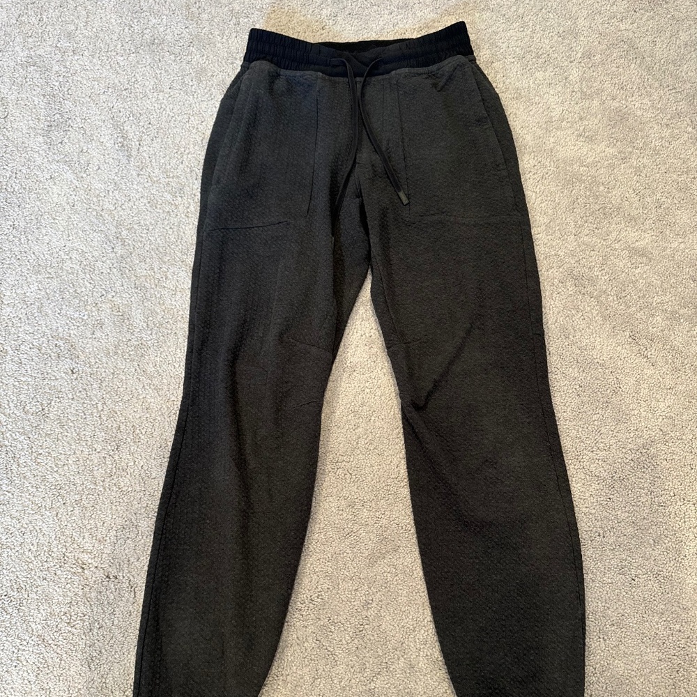 Lululemon At Ease Jogger - Size: X-Small